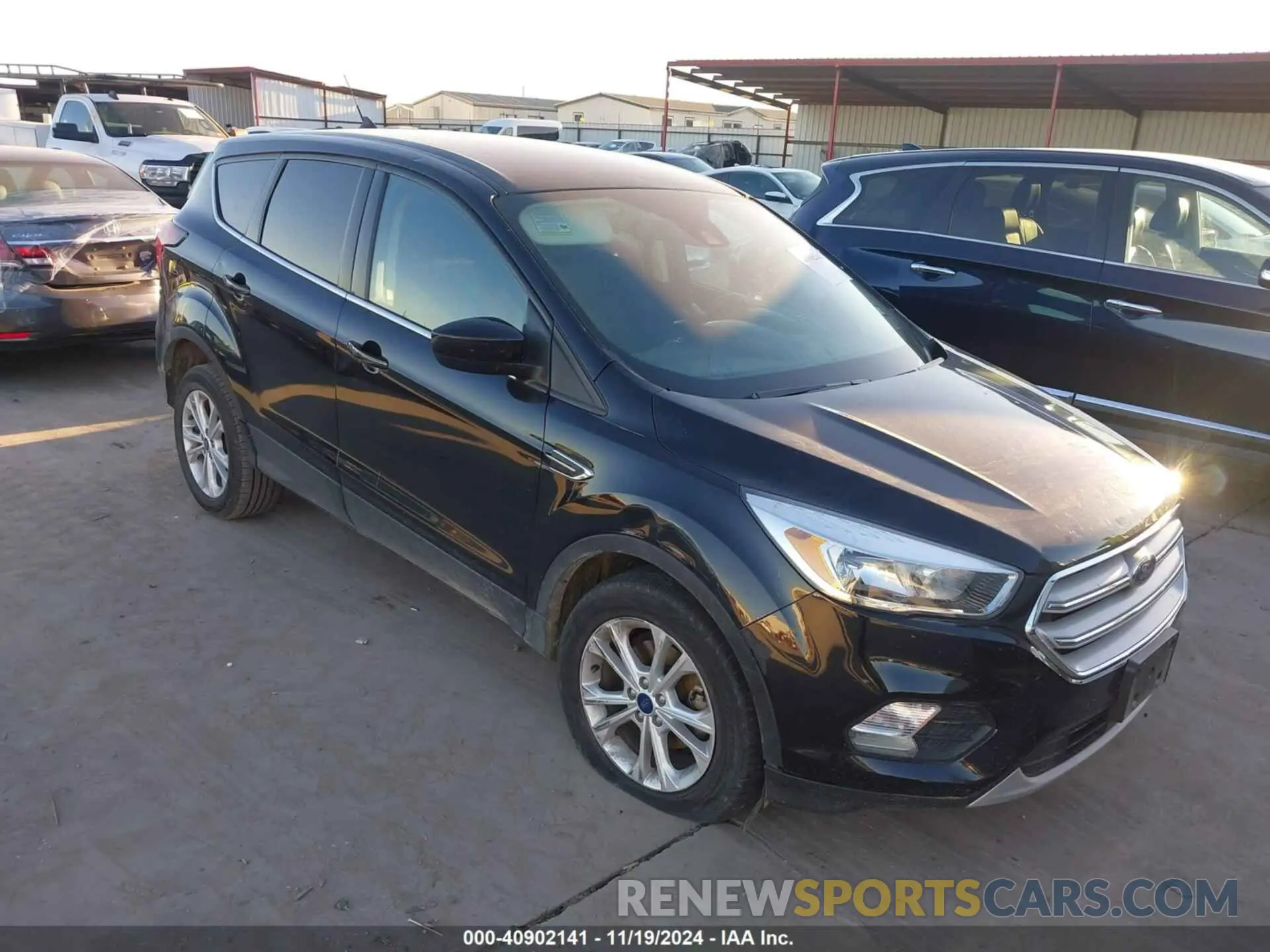 1 fotografías del automóvil dañado 1FMCU0GD6KUC52417 FORD ESCAPE 2019