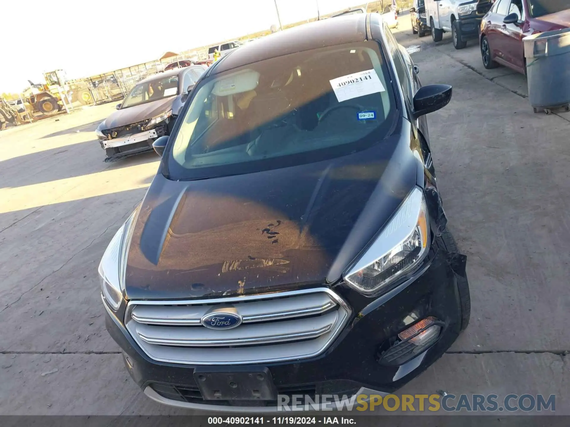 11 fotografías del automóvil dañado 1FMCU0GD6KUC52417 FORD ESCAPE 2019