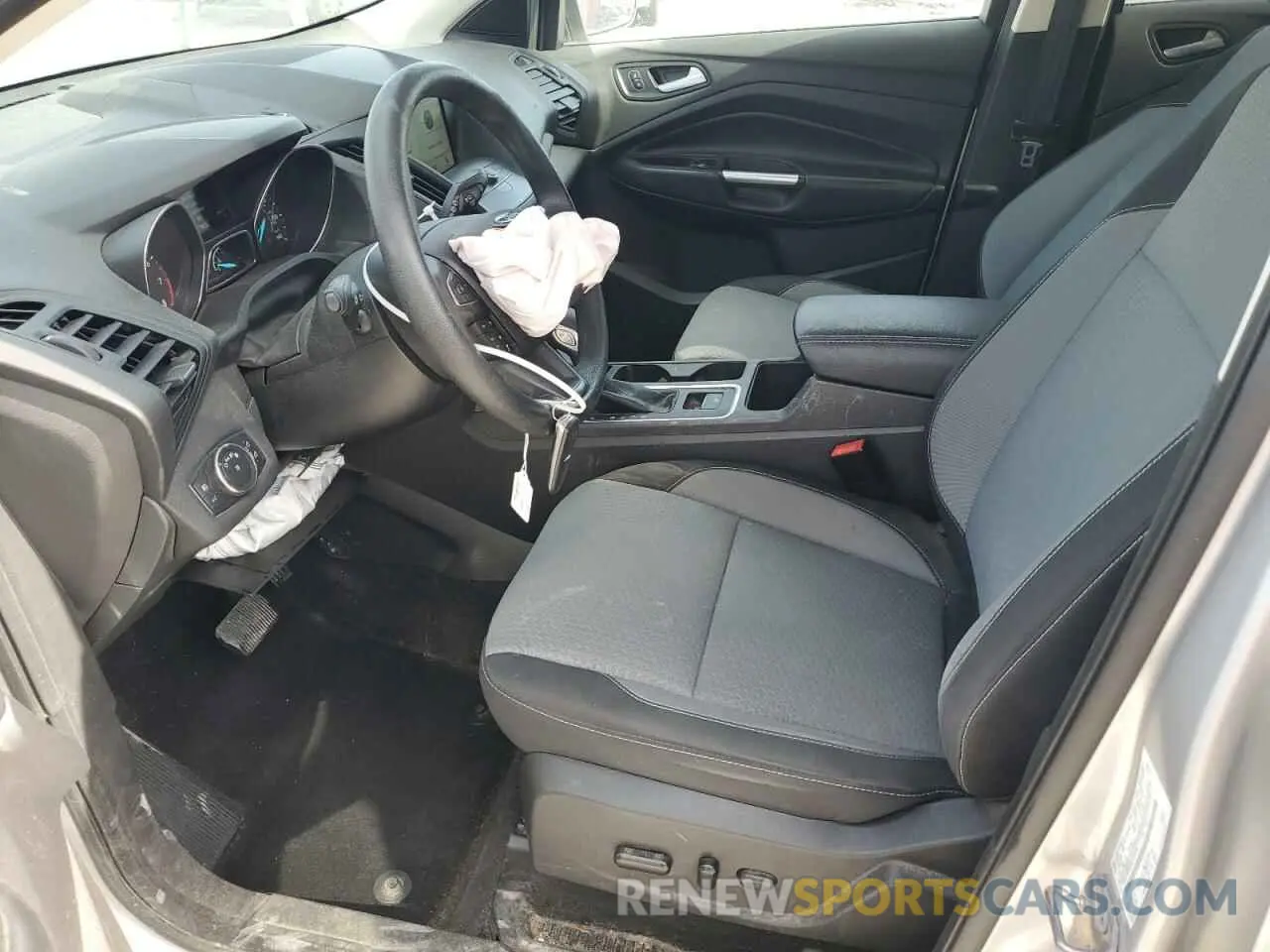 7 fotografías del automóvil dañado 1FMCU0GD6KUC53194 FORD ESCAPE 2019
