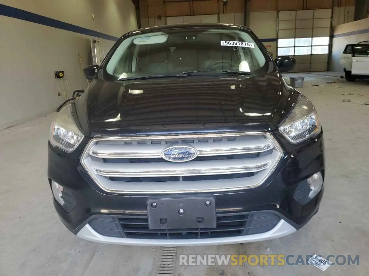 5 fotografías del automóvil dañado 1FMCU0GD7KUA02488 FORD ESCAPE 2019