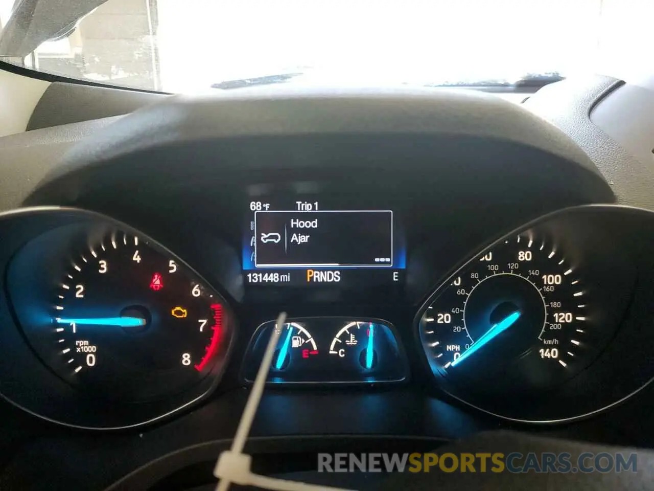 9 fotografías del automóvil dañado 1FMCU0GD7KUA02488 FORD ESCAPE 2019