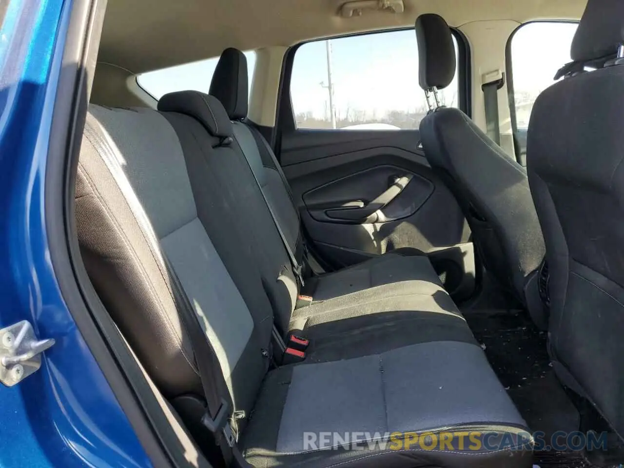 11 fotografías del automóvil dañado 1FMCU0GD7KUA36785 FORD ESCAPE 2019