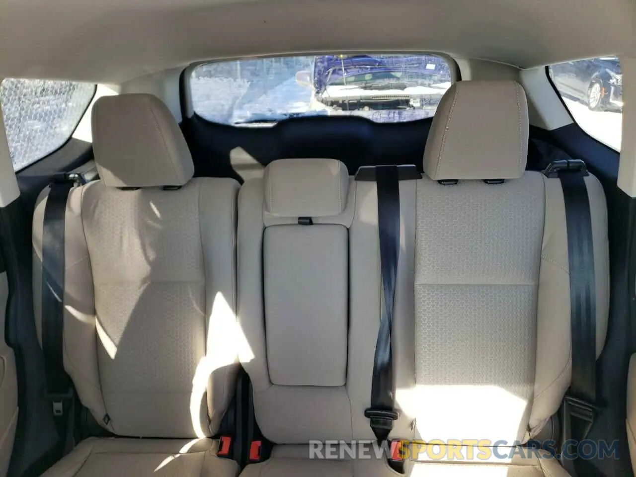 10 fotografías del automóvil dañado 1FMCU0GD7KUA72525 FORD ESCAPE 2019