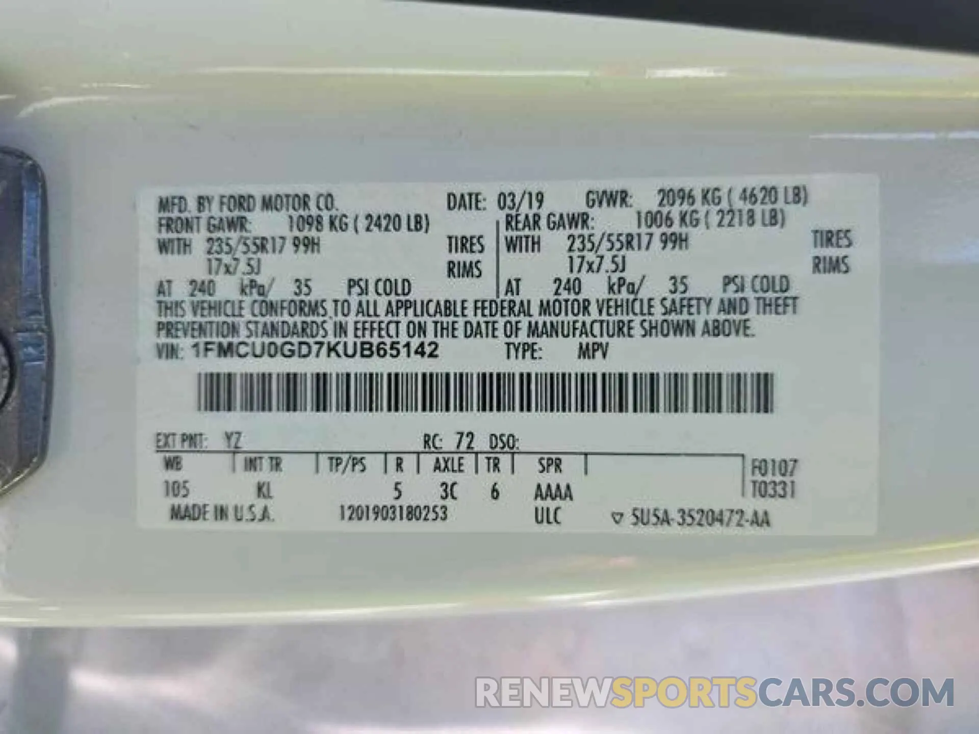 13 fotografías del automóvil dañado 1FMCU0GD7KUB65142 FORD ESCAPE 2019