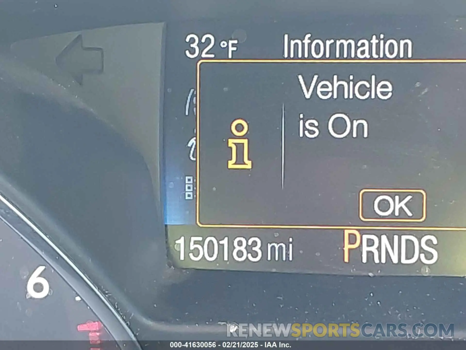 15 fotografías del automóvil dañado 1FMCU0GD8KUB08979 FORD ESCAPE 2019