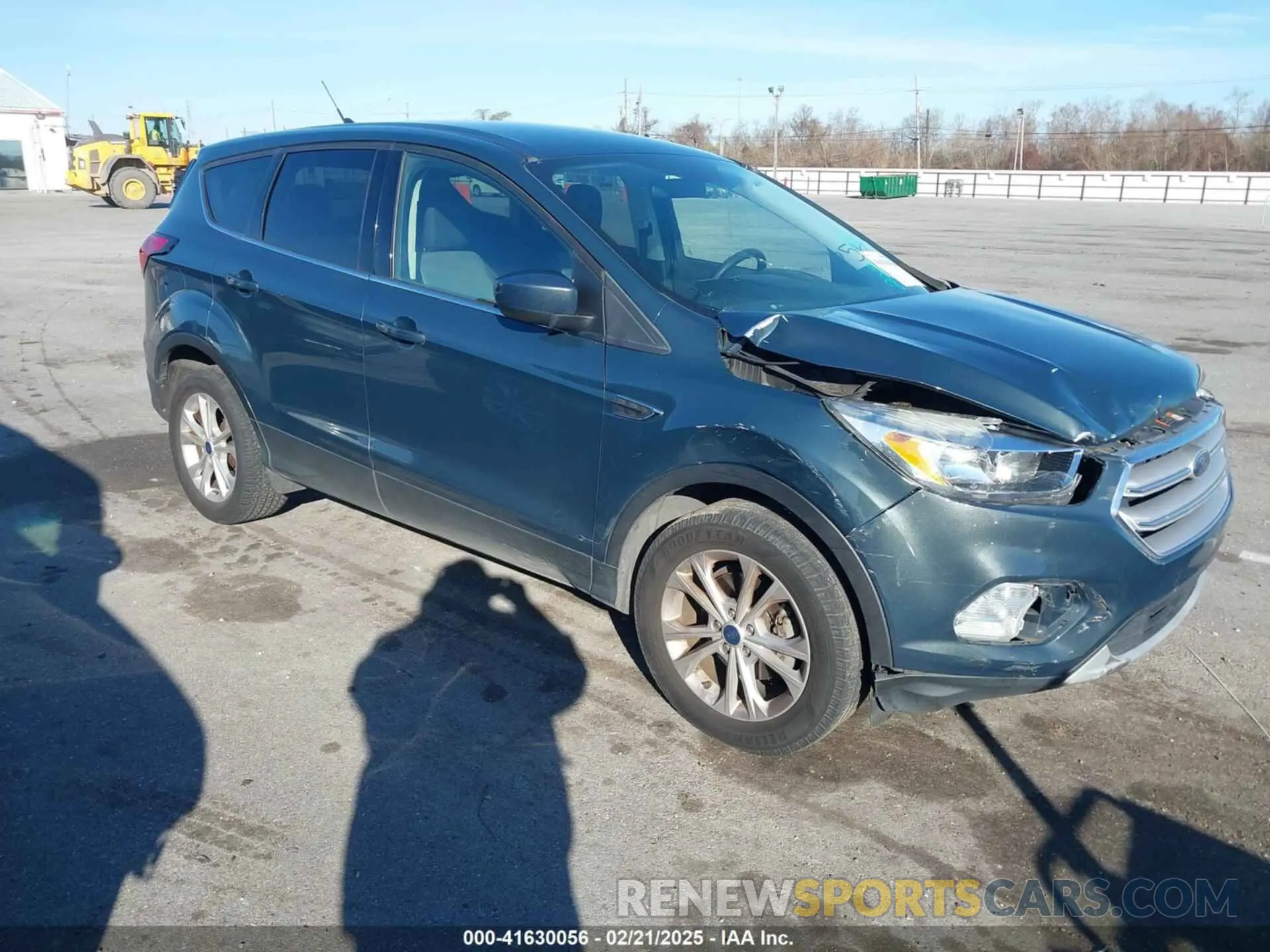 6 fotografías del automóvil dañado 1FMCU0GD8KUB08979 FORD ESCAPE 2019