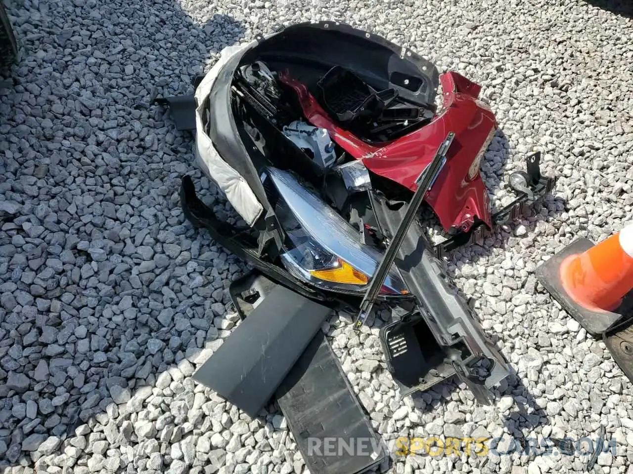 13 fotografías del automóvil dañado 1FMCU0GD8KUC09648 FORD ESCAPE 2019