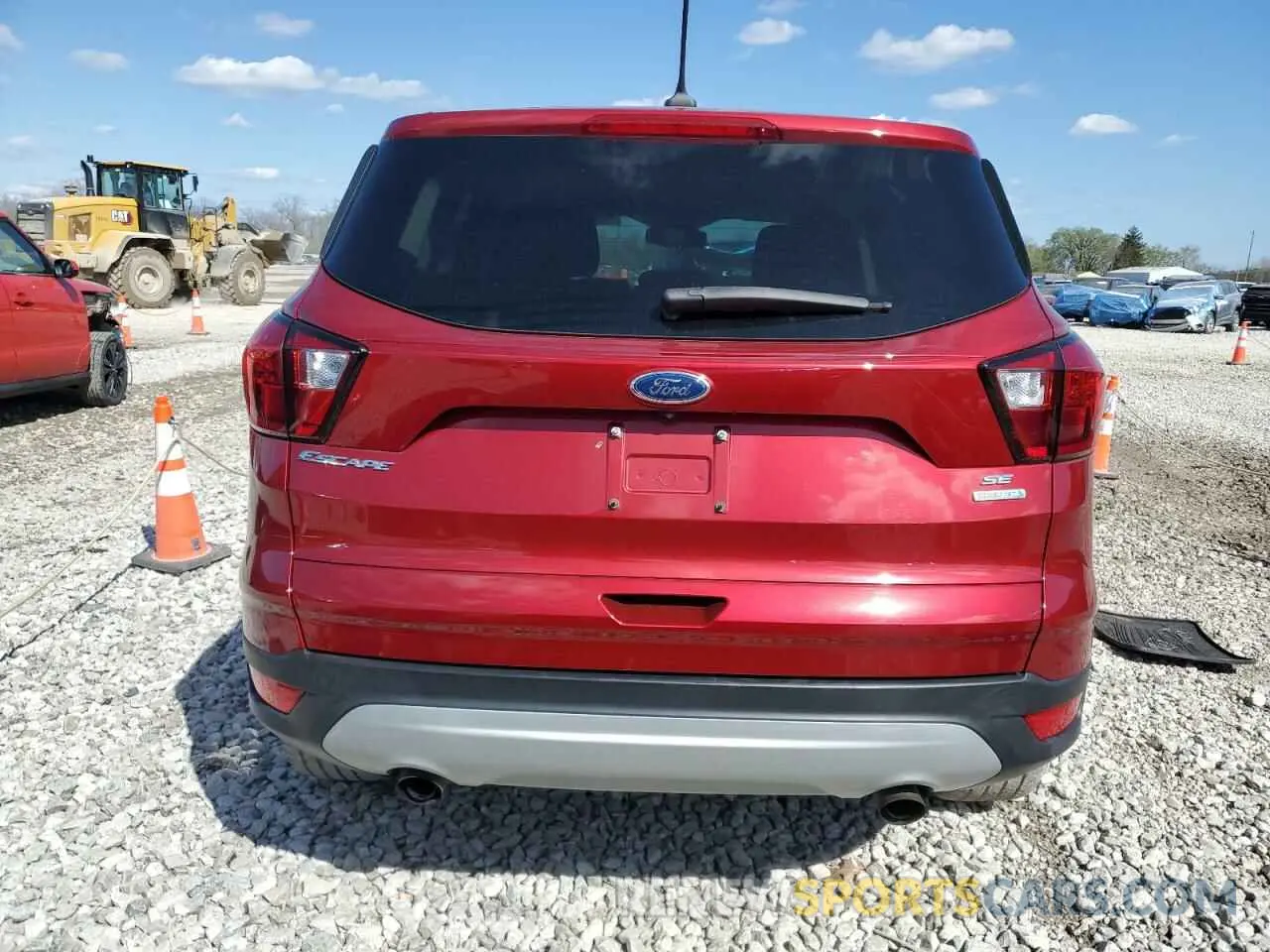 6 fotografías del automóvil dañado 1FMCU0GD8KUC09648 FORD ESCAPE 2019