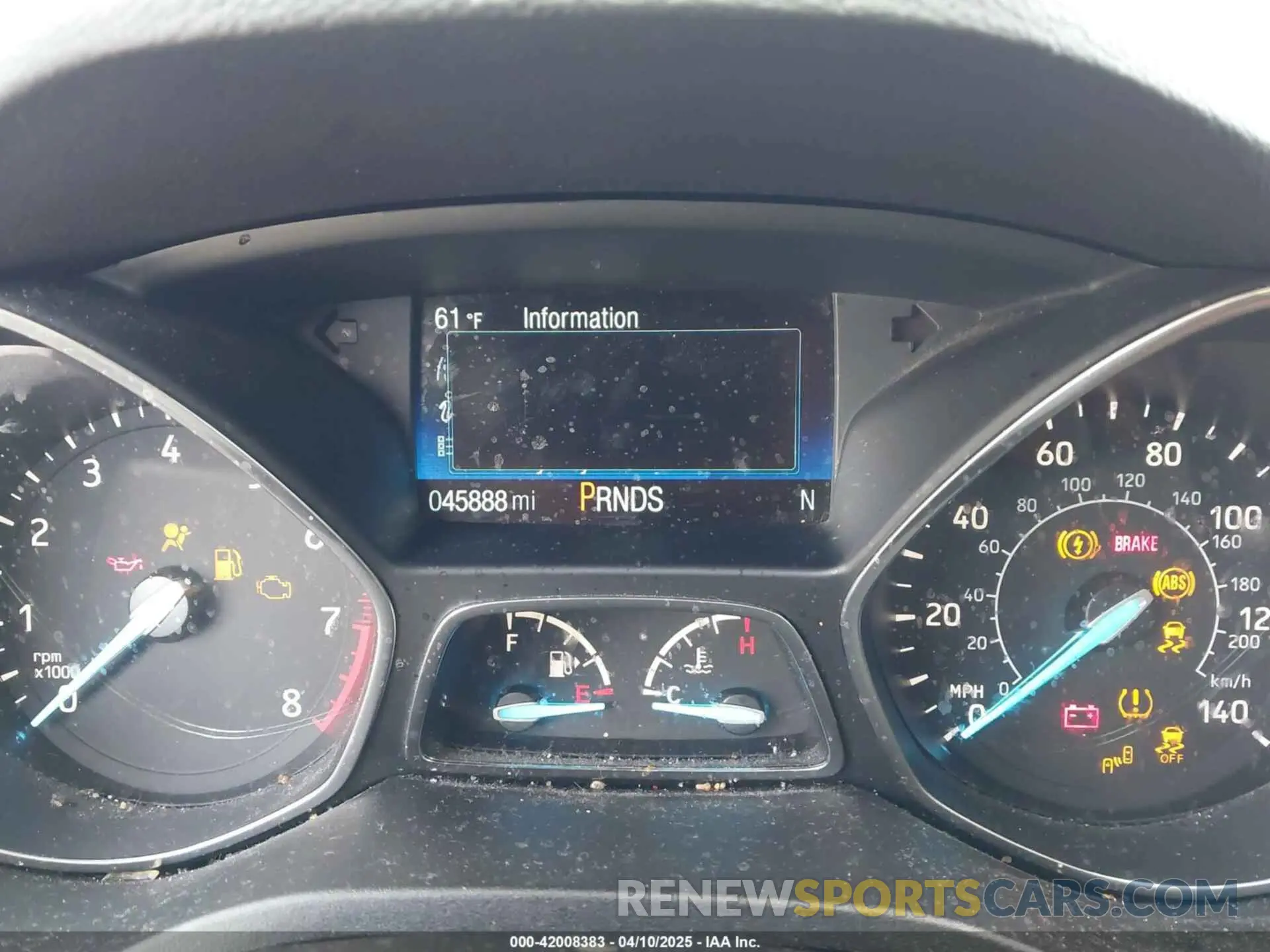 7 fotografías del automóvil dañado 1FMCU0GD9KUB82007 FORD ESCAPE 2019