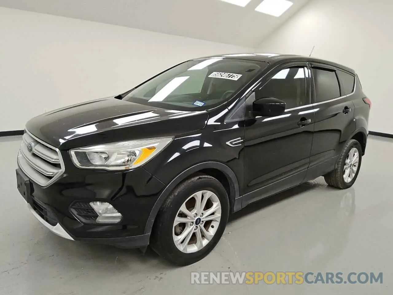 1 fotografías del automóvil dañado 1FMCU0GD9KUC52704 FORD ESCAPE 2019