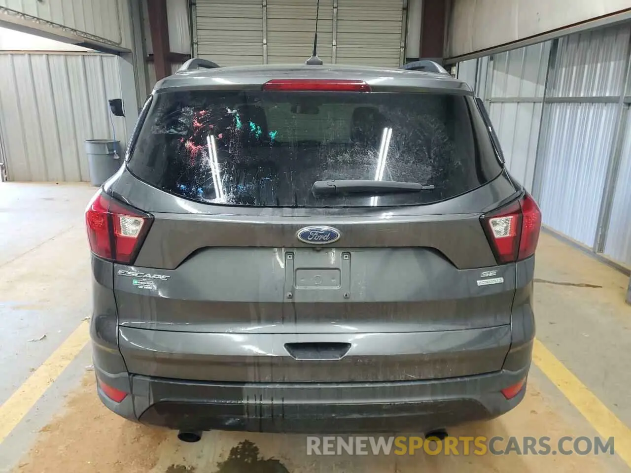 6 fotografías del automóvil dañado 1FMCU0GDXKUA64466 FORD ESCAPE 2019