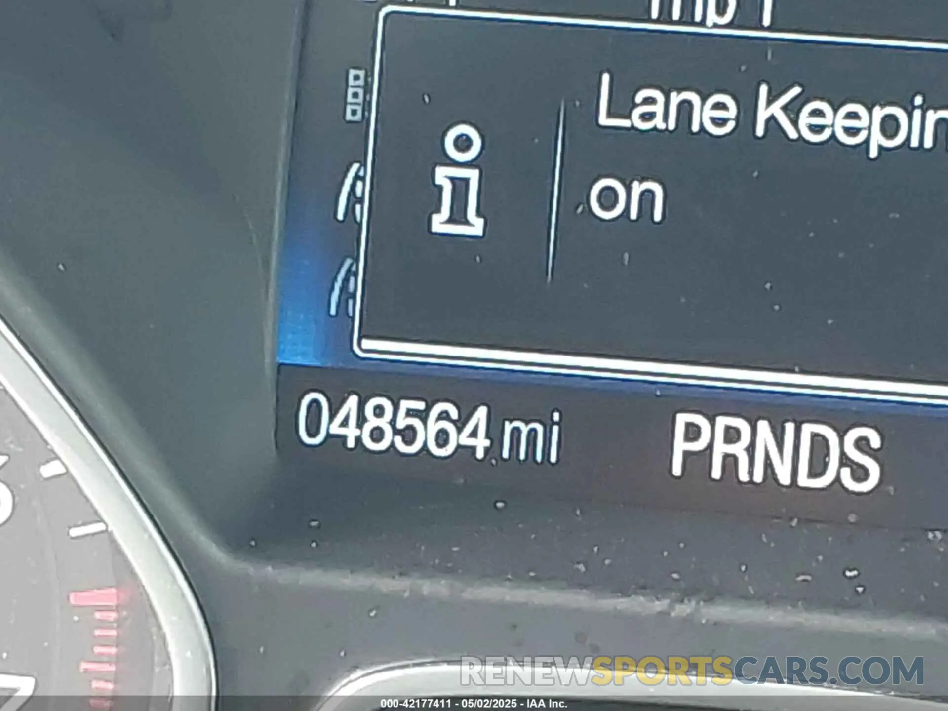 15 fotografías del automóvil dañado 1FMCU0GDXKUB81786 FORD ESCAPE 2019