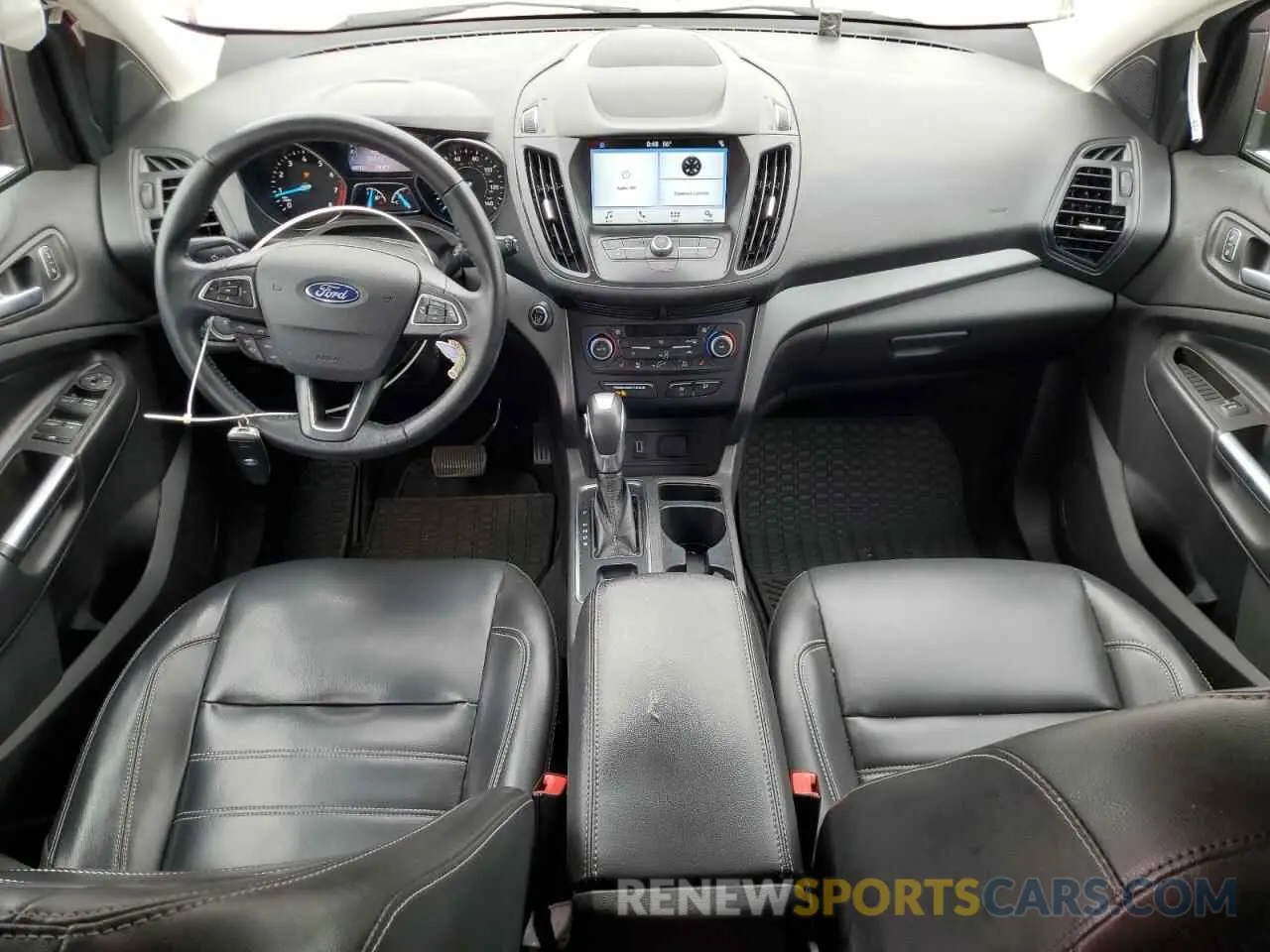 8 fotografías del automóvil dañado 1FMCU0HD0KUA20152 FORD ESCAPE 2019