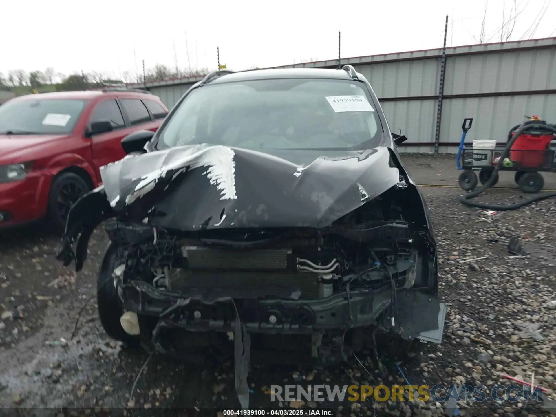 13 fotografías del automóvil dañado 1FMCU0HD0KUA50333 FORD ESCAPE 2019