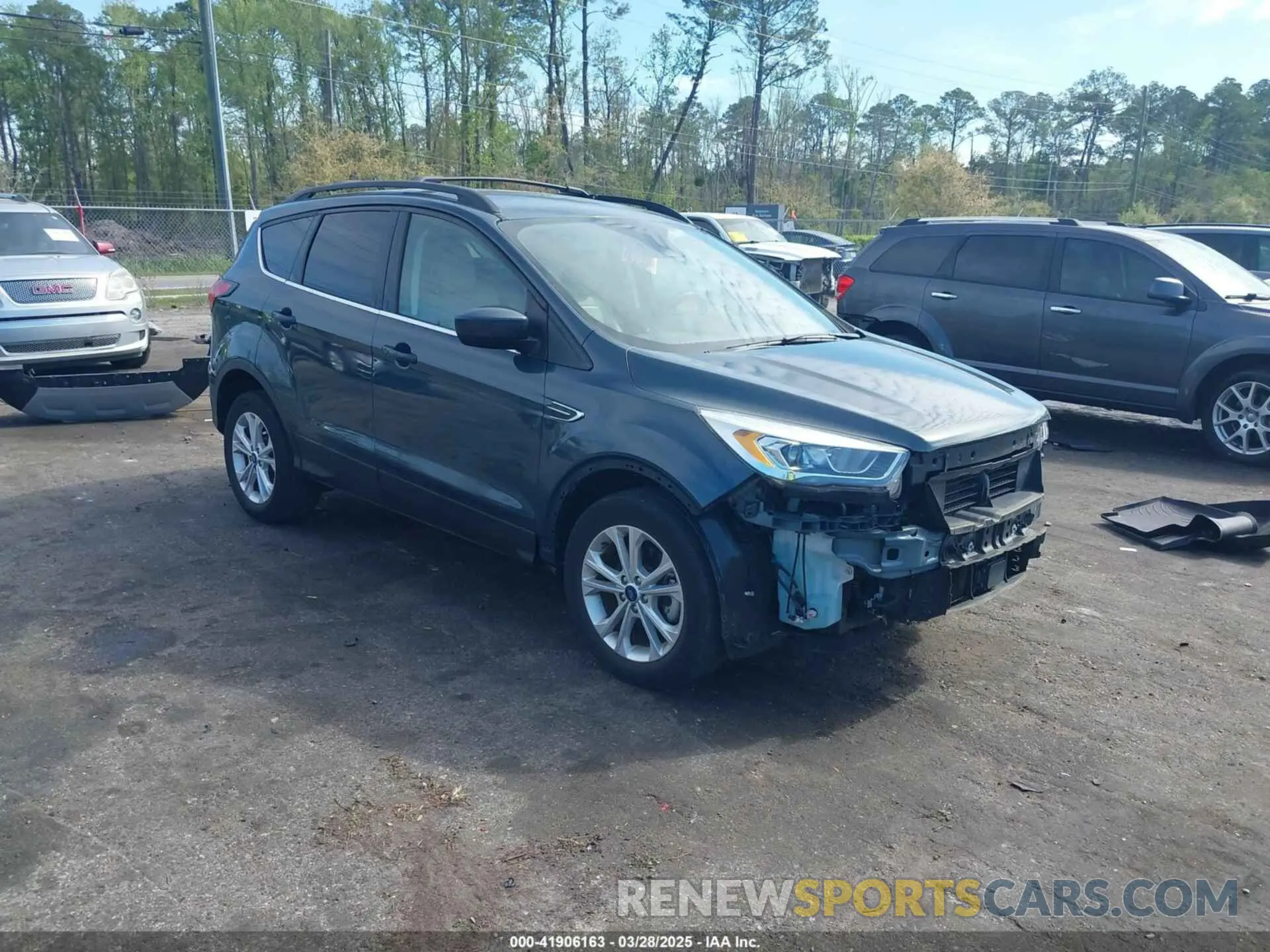 1 fotografías del automóvil dañado 1FMCU0HD0KUA50526 FORD ESCAPE 2019