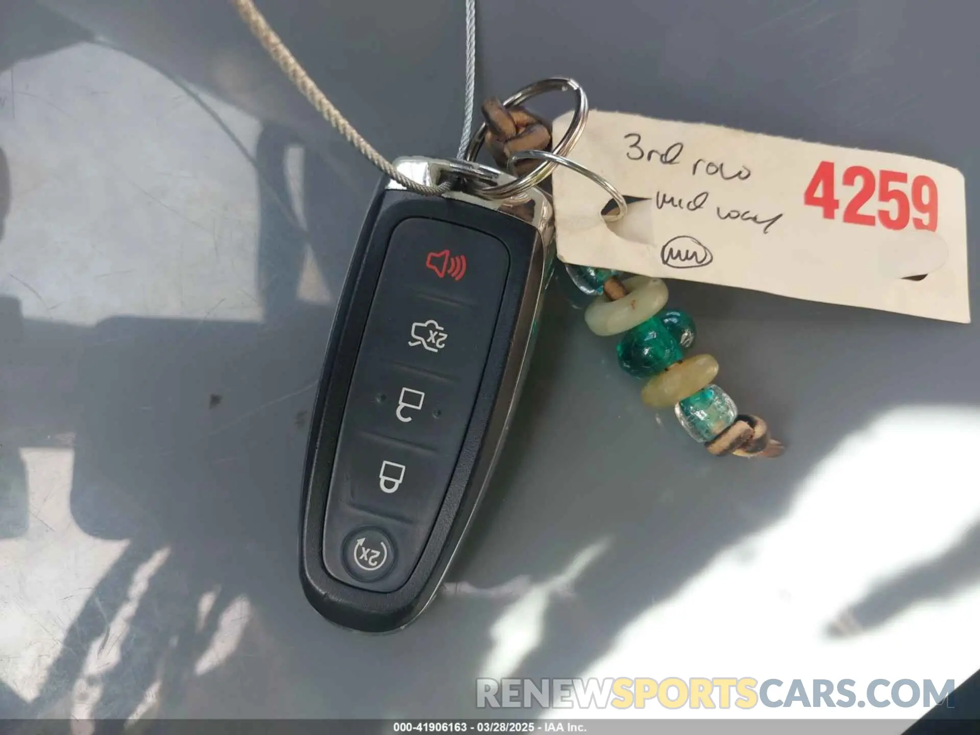 11 fotografías del automóvil dañado 1FMCU0HD0KUA50526 FORD ESCAPE 2019