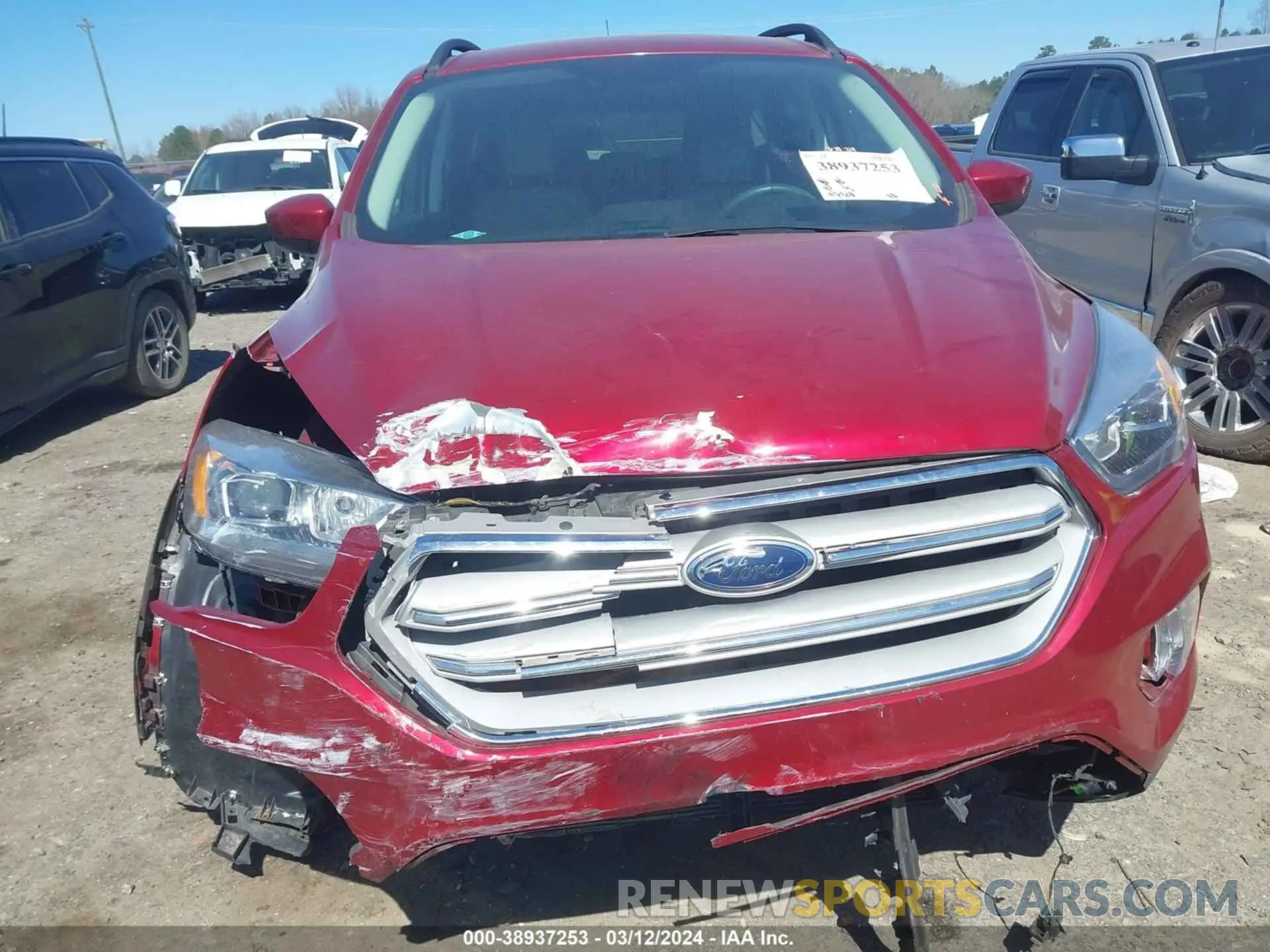 12 fotografías del automóvil dañado 1FMCU0HD1KUA67545 FORD ESCAPE 2019