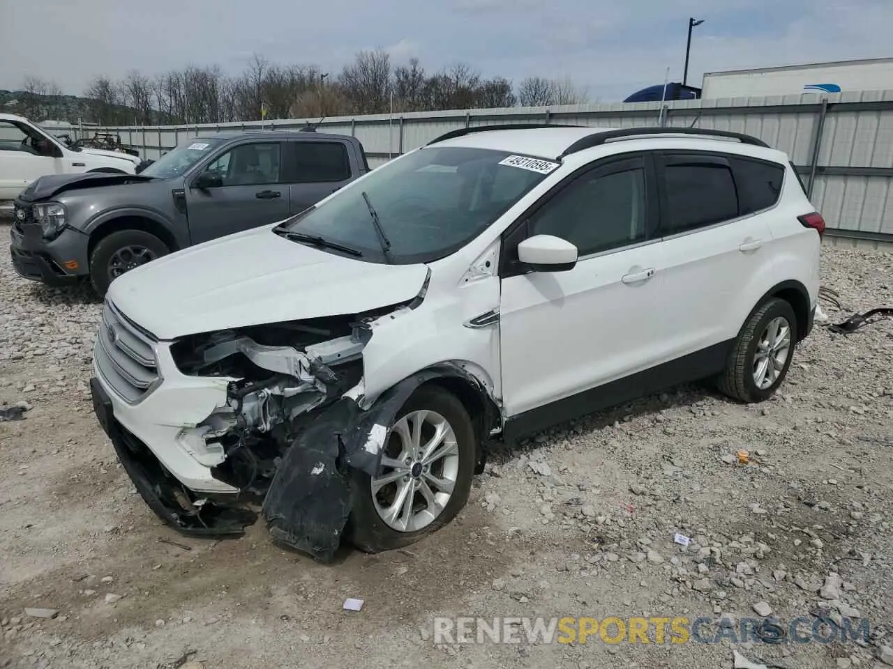 1 fotografías del automóvil dañado 1FMCU0HD1KUC30646 FORD ESCAPE 2019