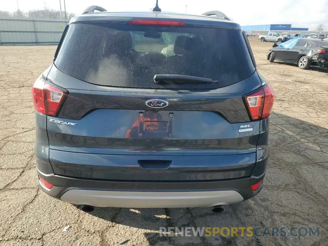 6 fotografías del automóvil dañado 1FMCU0HD1KUC56647 FORD ESCAPE 2019