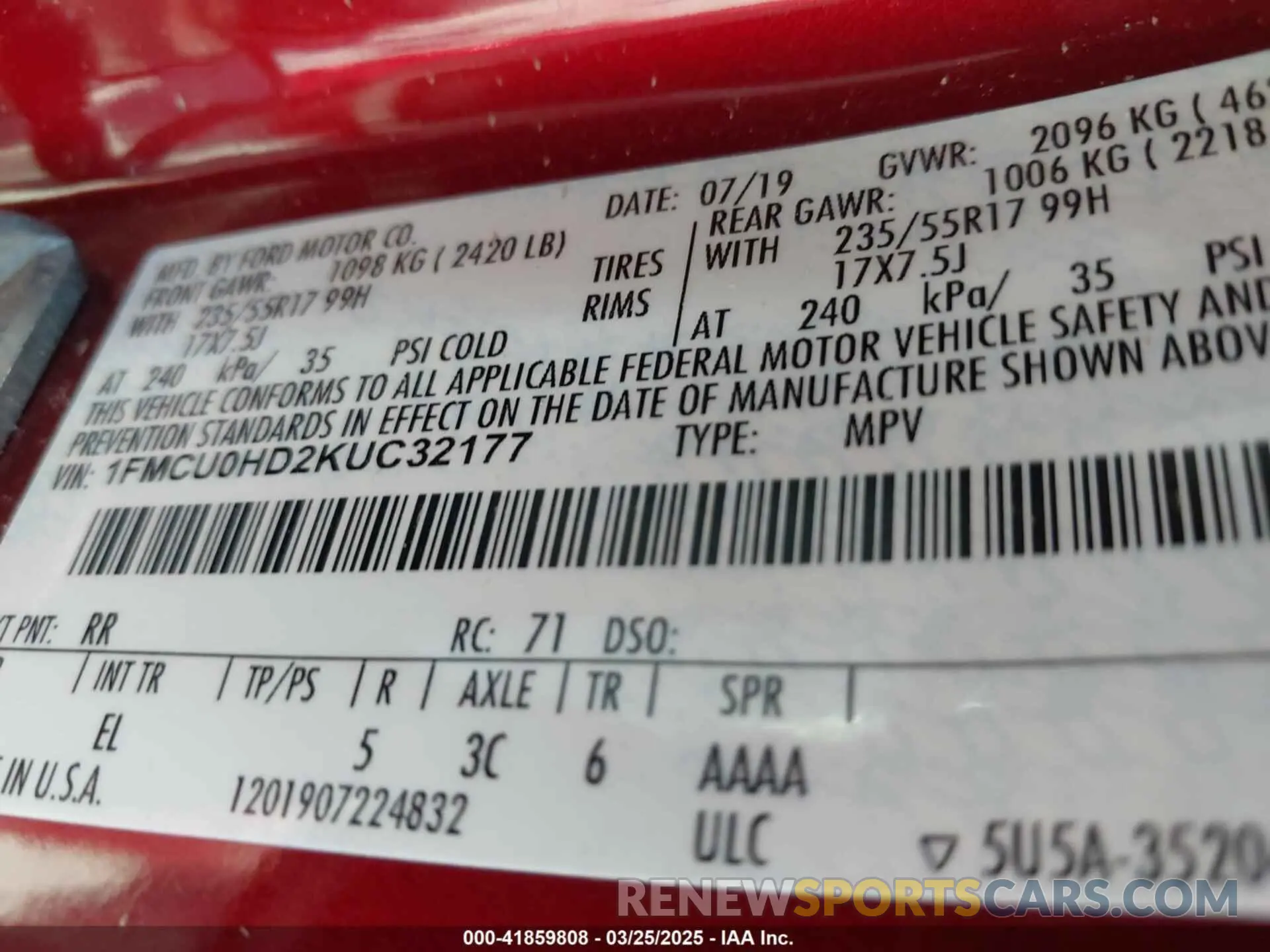 9 fotografías del automóvil dañado 1FMCU0HD2KUC32177 FORD ESCAPE 2019