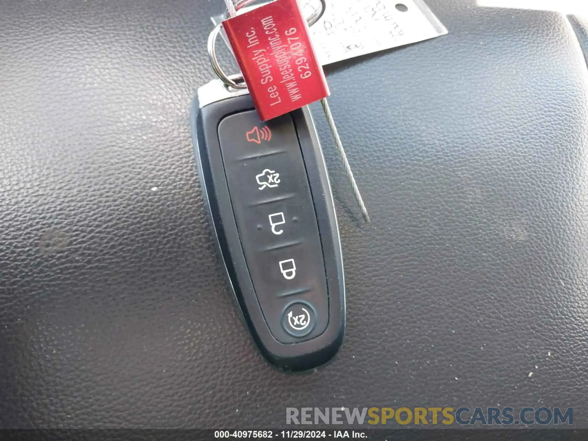 11 fotografías del automóvil dañado 1FMCU0HD3KUB94667 FORD ESCAPE 2019
