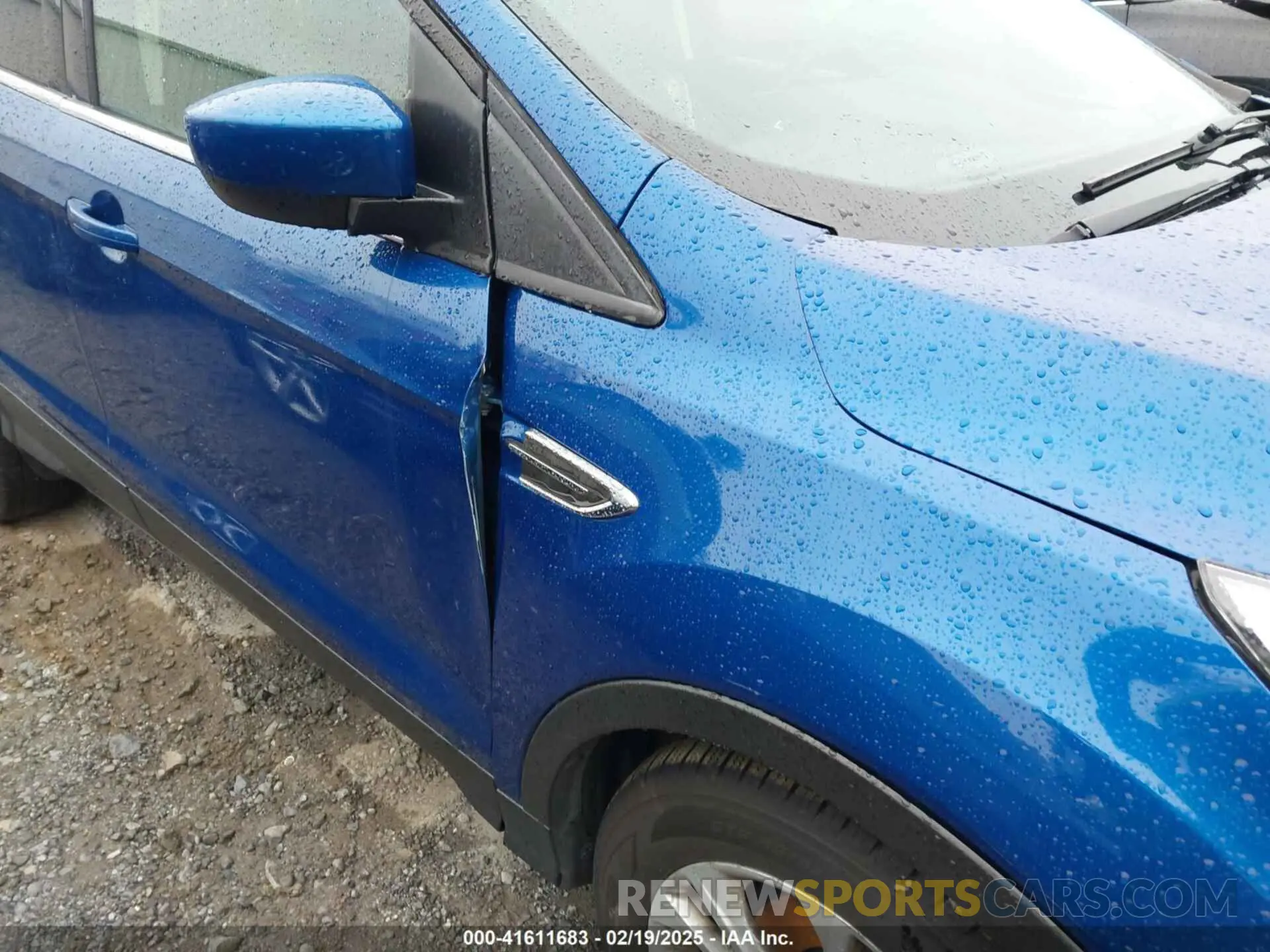 18 fotografías del automóvil dañado 1FMCU0HD4KUB93981 FORD ESCAPE 2019