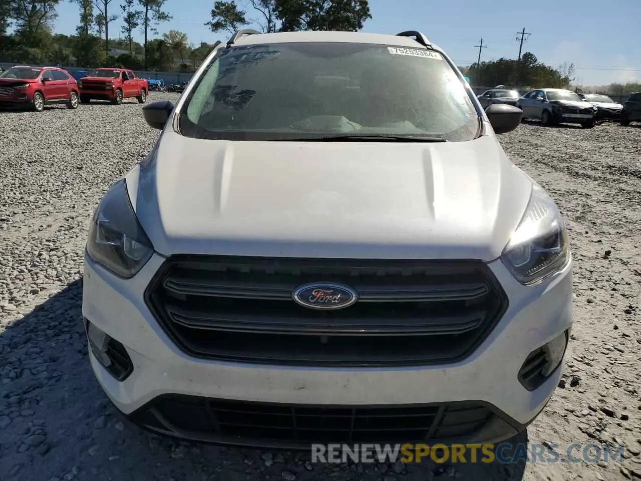 5 fotografías del automóvil dañado 1FMCU0HD5KUB45261 FORD ESCAPE 2019