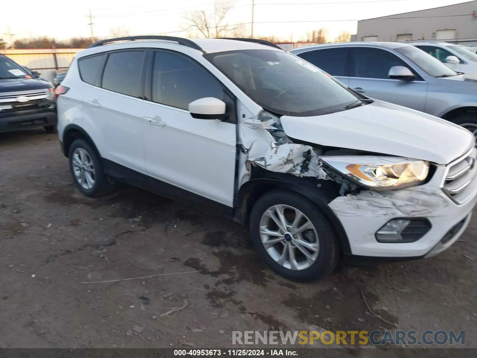 1 fotografías del automóvil dañado 1FMCU0HD6KUB01222 FORD ESCAPE 2019