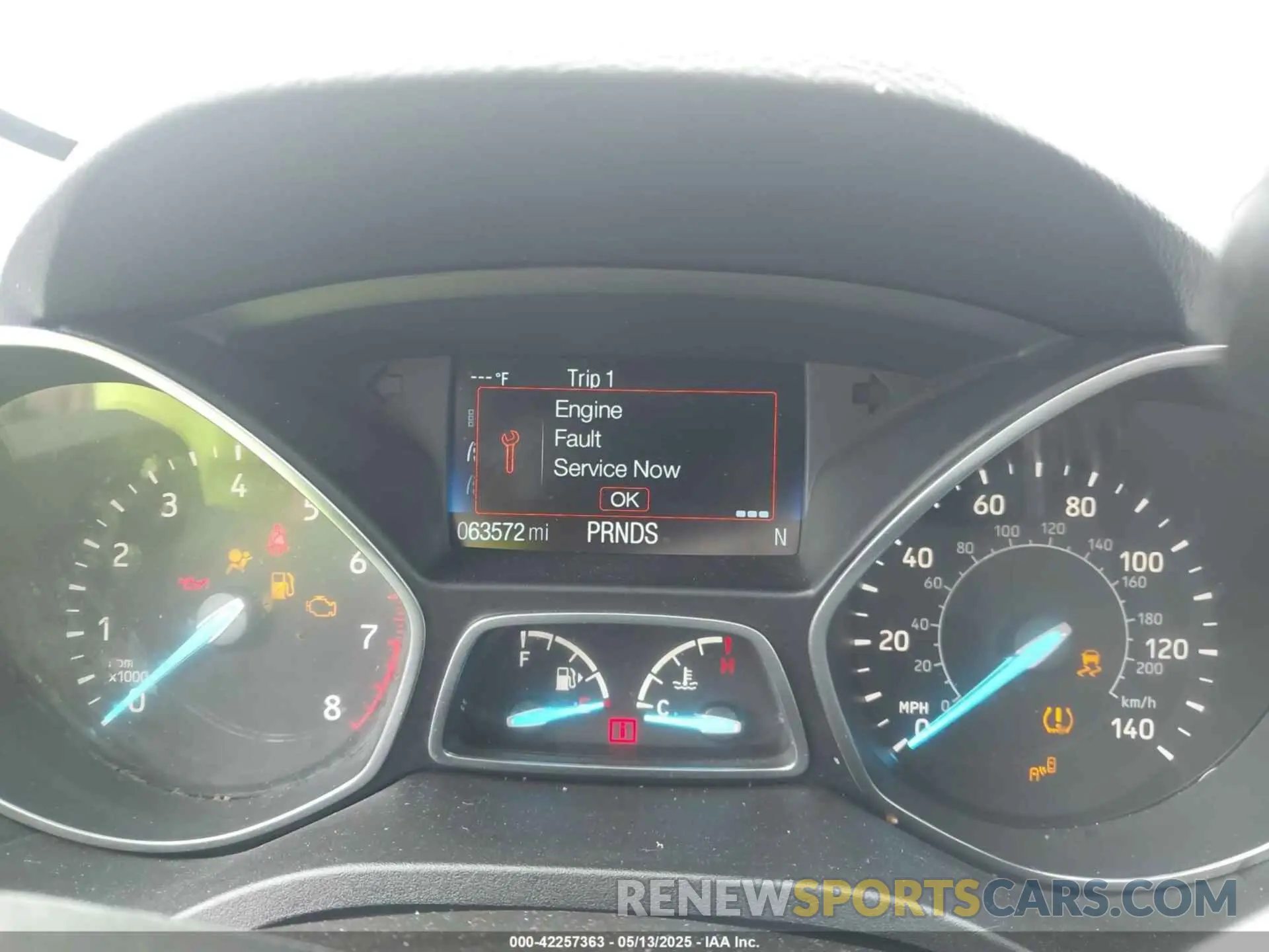 7 fotografías del automóvil dañado 1FMCU0HD6KUB23141 FORD ESCAPE 2019