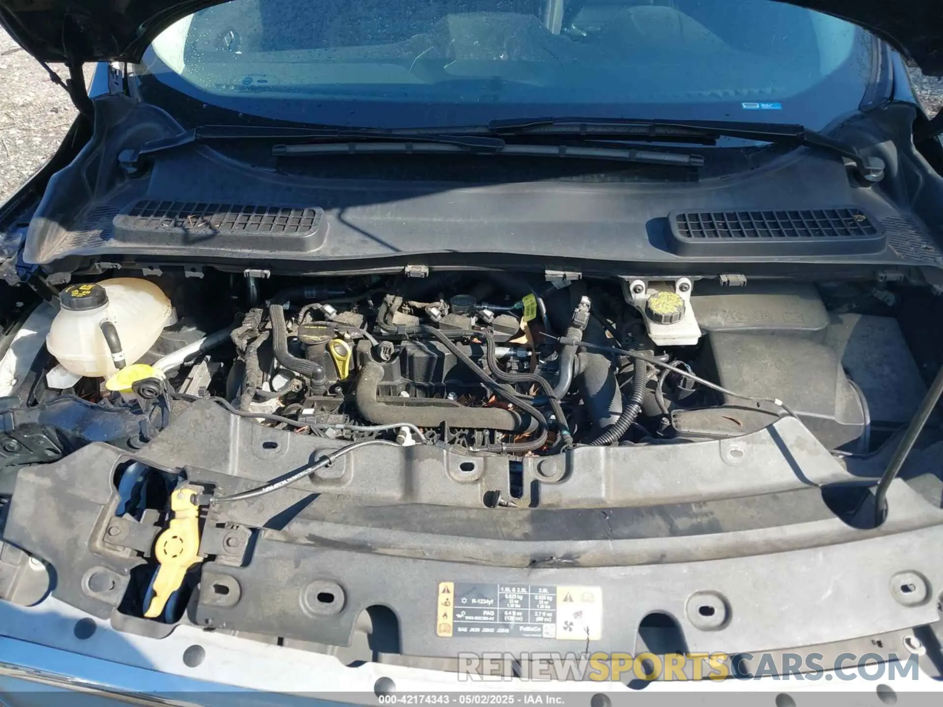 10 fotografías del automóvil dañado 1FMCU0HD6KUC29217 FORD ESCAPE 2019