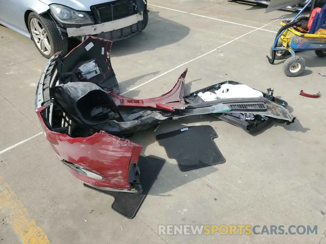 13 fotografías del automóvil dañado 1FMCU0HD8KUC49761 FORD ESCAPE 2019