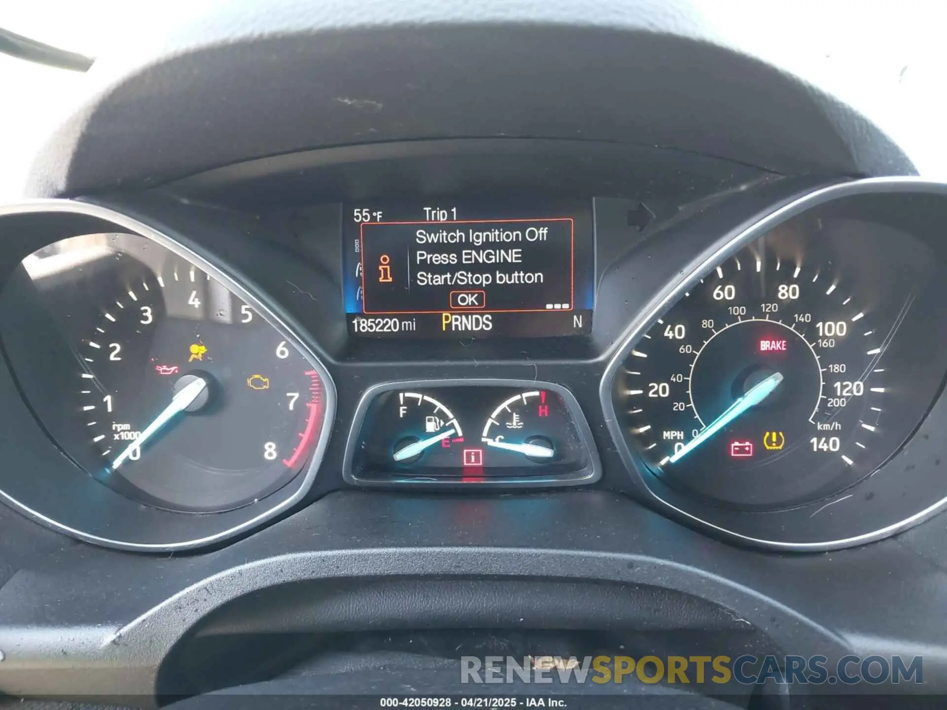 7 fotografías del automóvil dañado 1FMCU0HDXKUC08077 FORD ESCAPE 2019