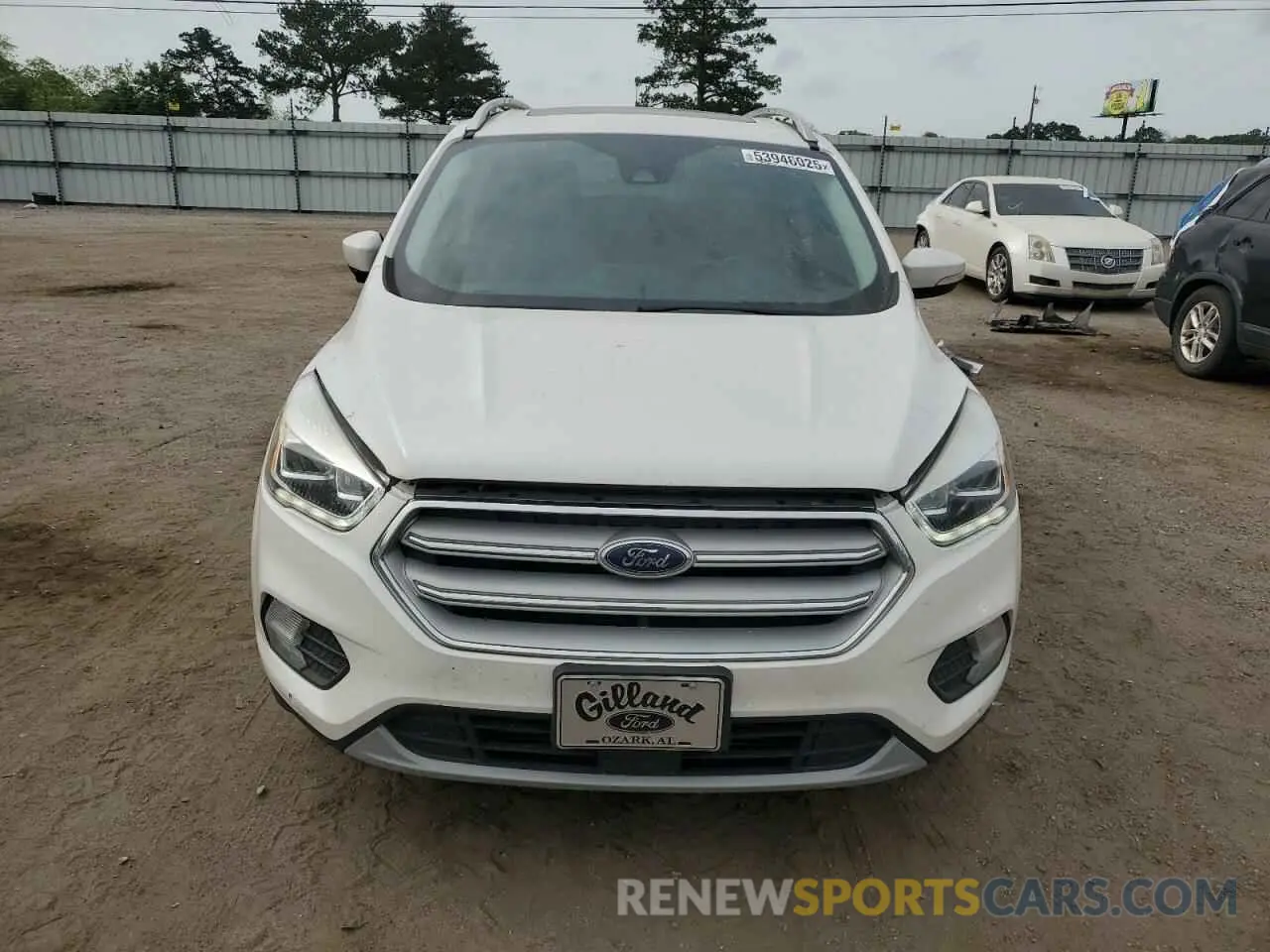 5 fotografías del automóvil dañado 1FMCU0J91KUB19987 FORD ESCAPE 2019