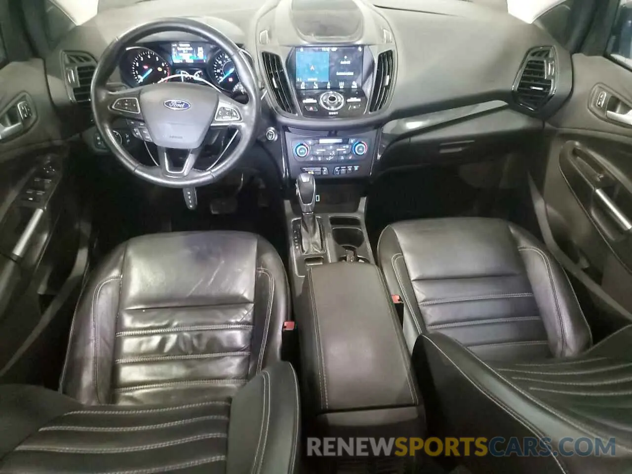 8 fotografías del automóvil dañado 1FMCU0J91KUC02268 FORD ESCAPE 2019