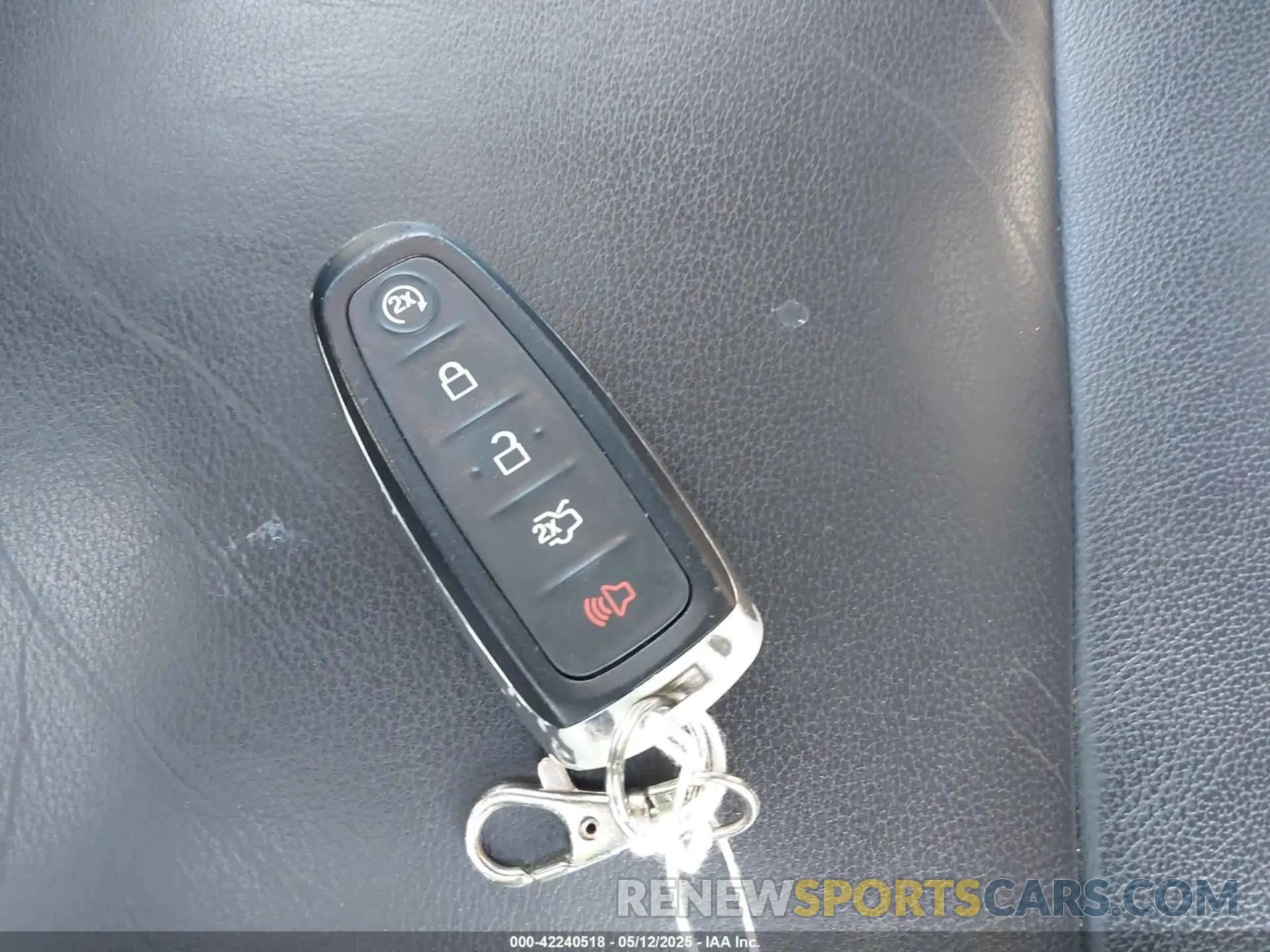11 fotografías del automóvil dañado 1FMCU0J92KUC58168 FORD ESCAPE 2019