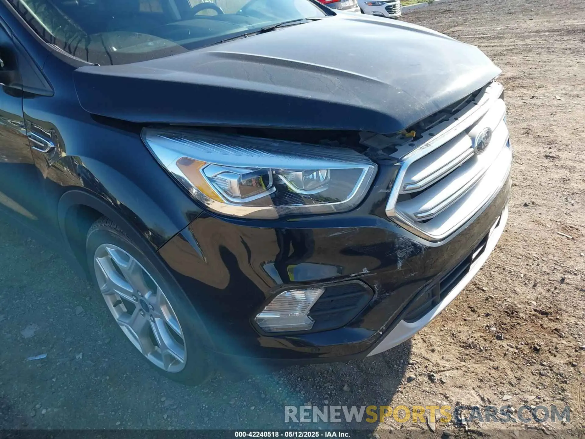 19 fotografías del automóvil dañado 1FMCU0J92KUC58168 FORD ESCAPE 2019