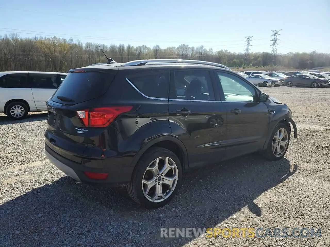 3 fotografías del automóvil dañado 1FMCU0J94KUB81464 FORD ESCAPE 2019