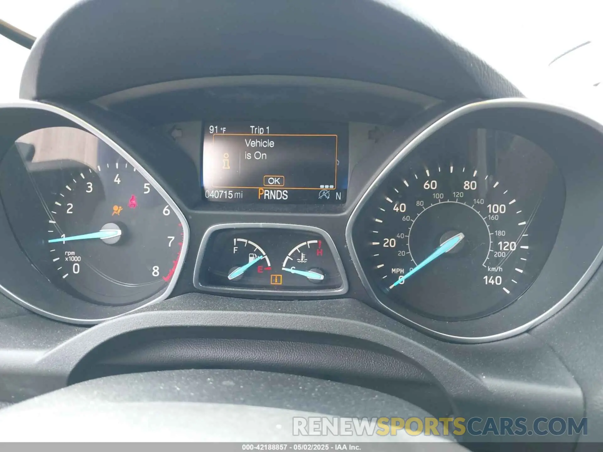 7 fotografías del automóvil dañado 1FMCU0J94KUB93601 FORD ESCAPE 2019