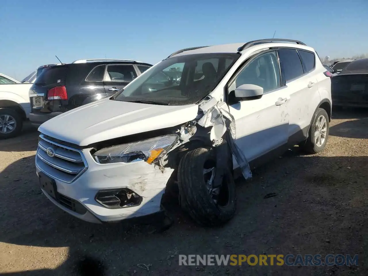 1 fotografías del automóvil dañado 1FMCU9G93KUB34163 FORD ESCAPE 2019