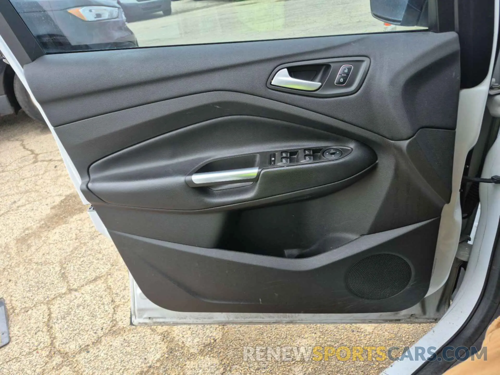 24 fotografías del automóvil dañado 1FMCU9GD0KUA75707 FORD ESCAPE 2019