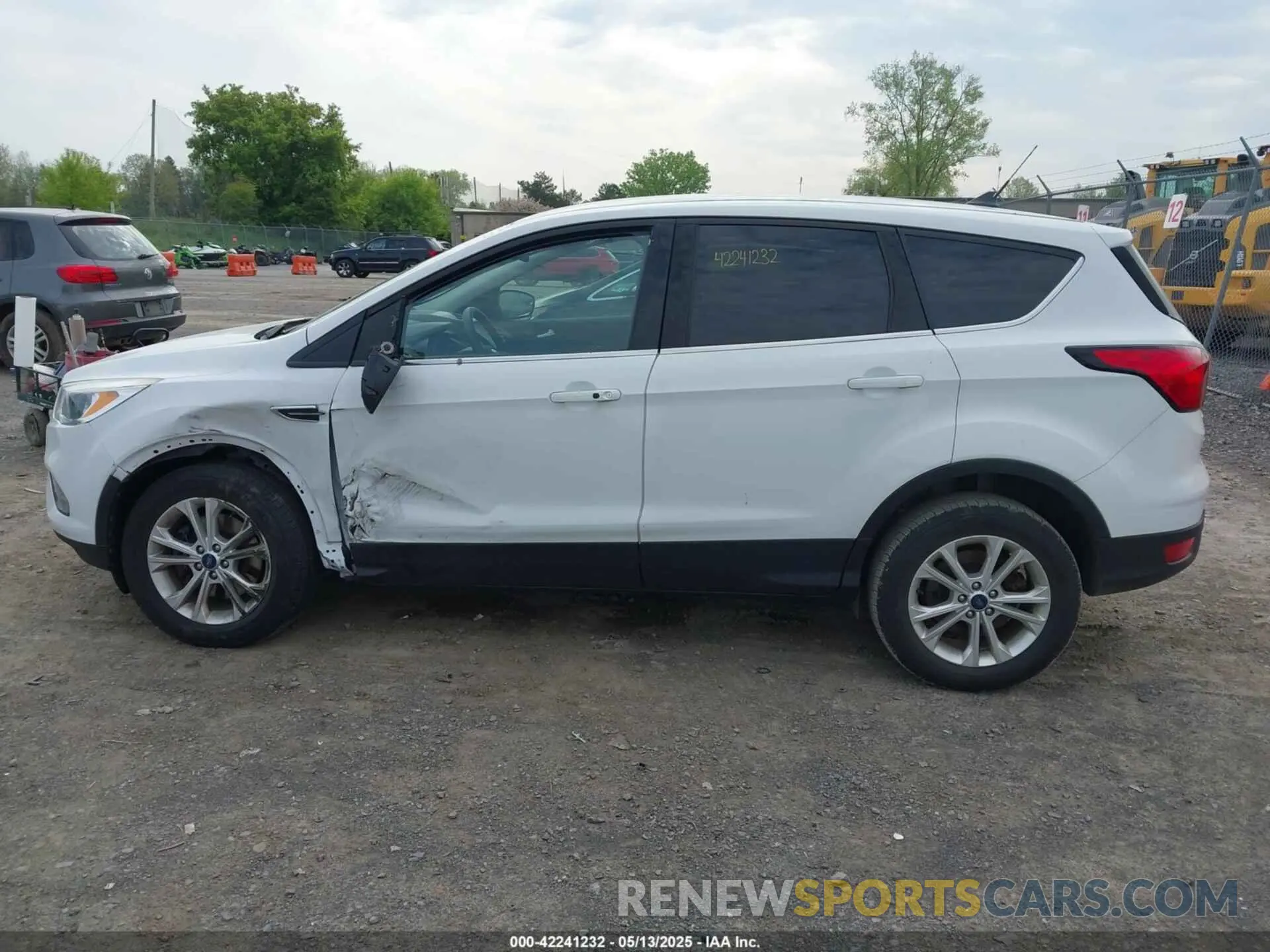 15 fotografías del automóvil dañado 1FMCU9GD0KUA85184 FORD ESCAPE 2019
