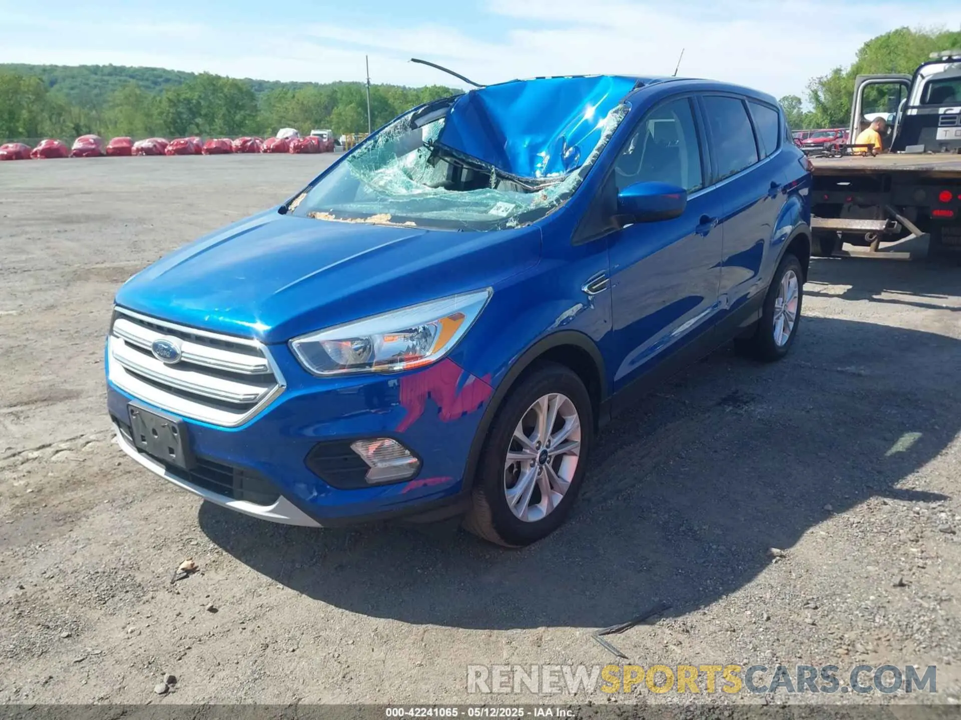 2 fotografías del automóvil dañado 1FMCU9GD0KUB92008 FORD ESCAPE 2019