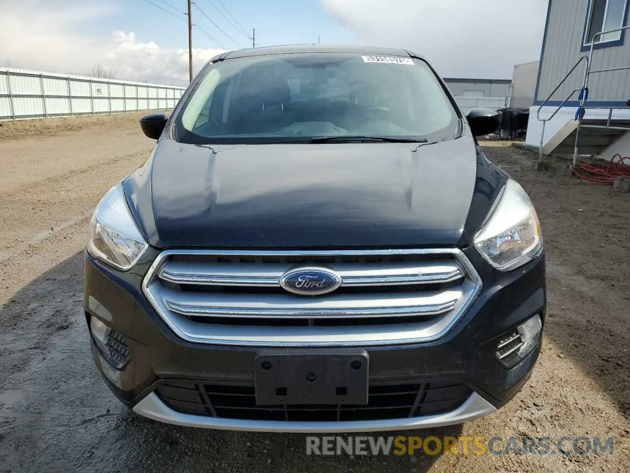 5 fotografías del automóvil dañado 1FMCU9GD1KUA47219 FORD ESCAPE 2019