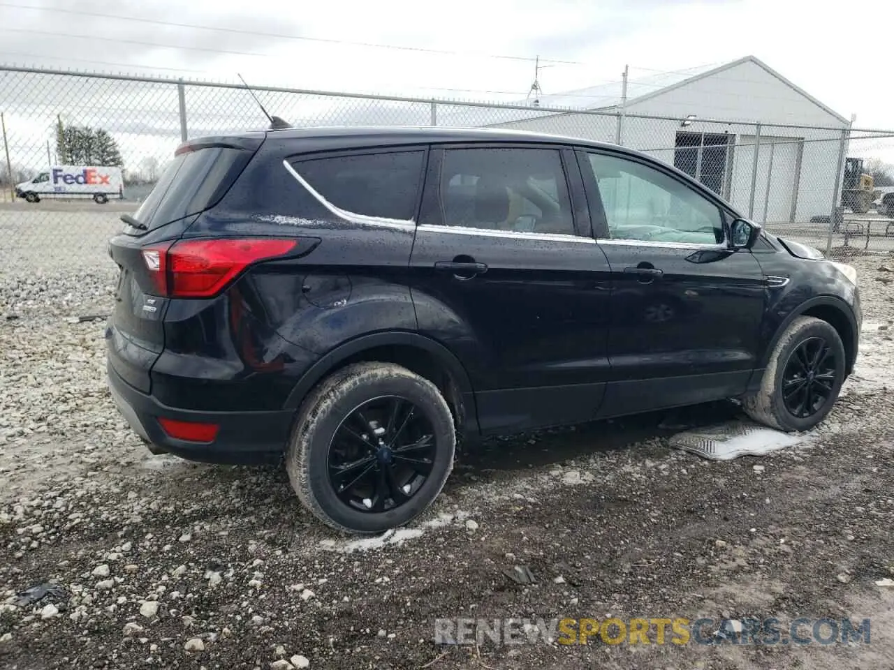 3 fotografías del automóvil dañado 1FMCU9GD1KUA60875 FORD ESCAPE 2019