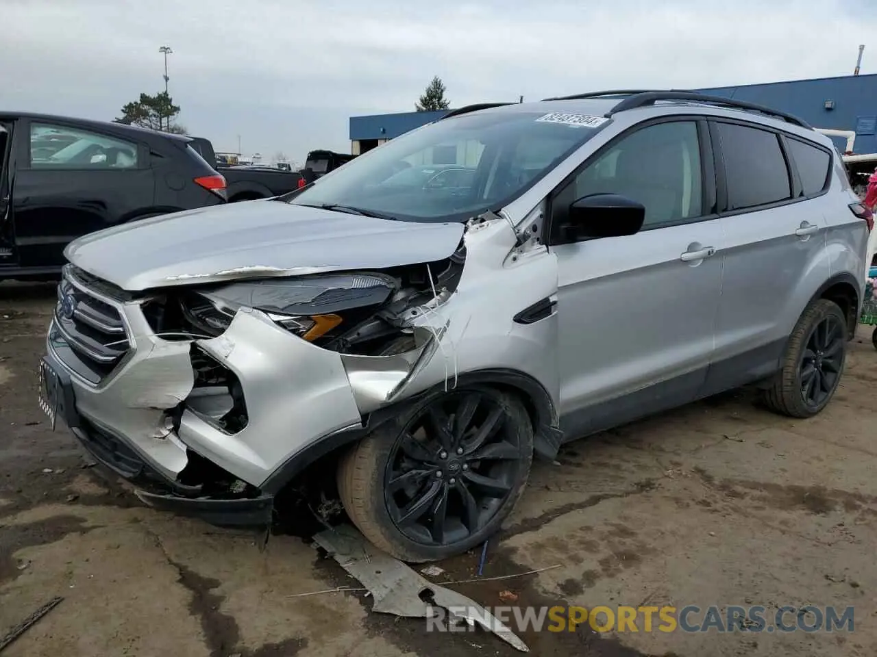 1 fotografías del automóvil dañado 1FMCU9GD1KUB91949 FORD ESCAPE 2019