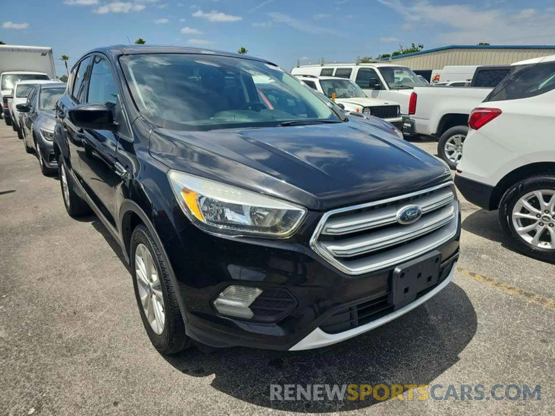 18 fotografías del automóvil dañado 1FMCU9GD2KUB65151 FORD ESCAPE 2019