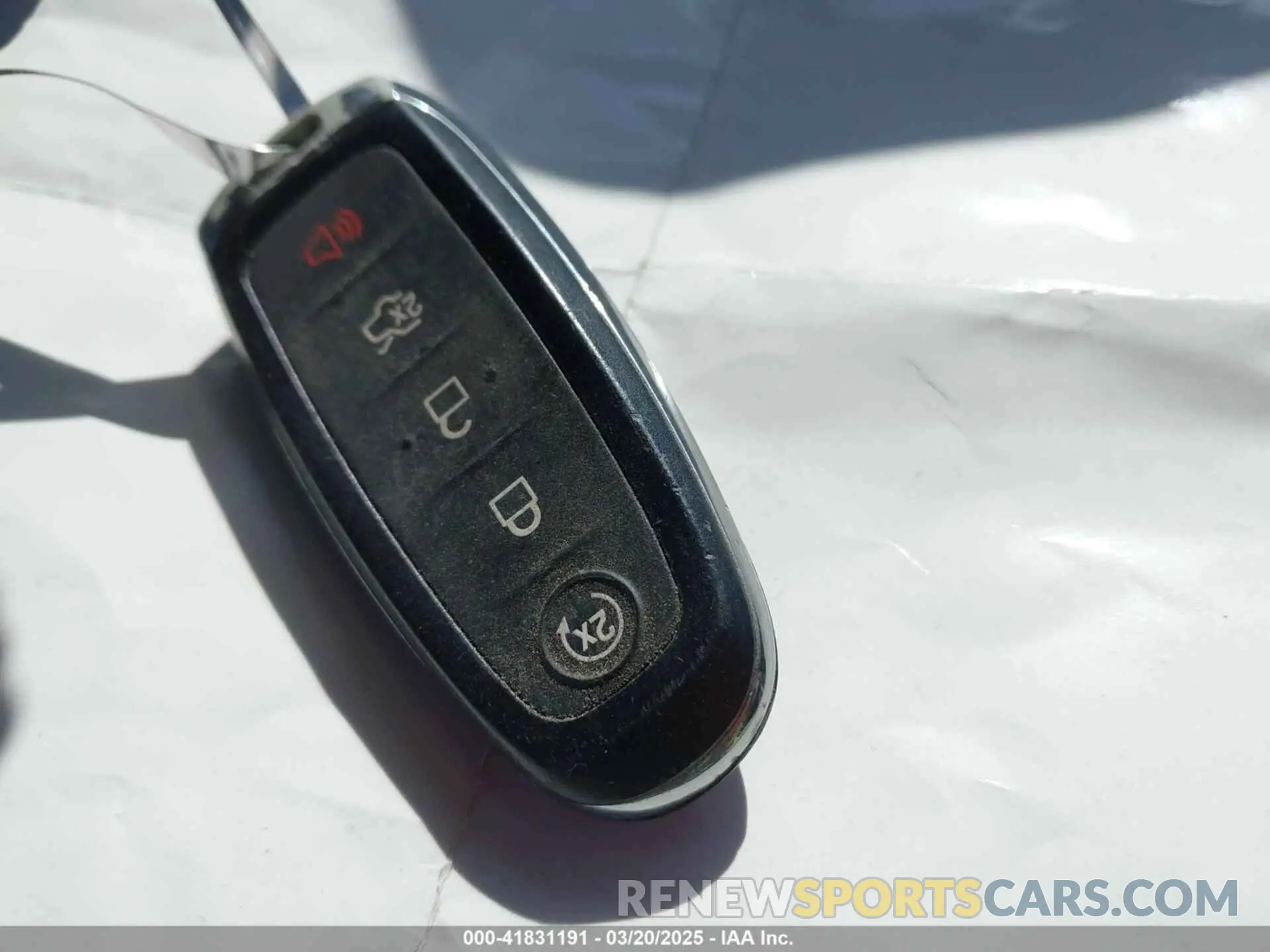 6 fotografías del automóvil dañado 1FMCU9GD2KUC07284 FORD ESCAPE 2019