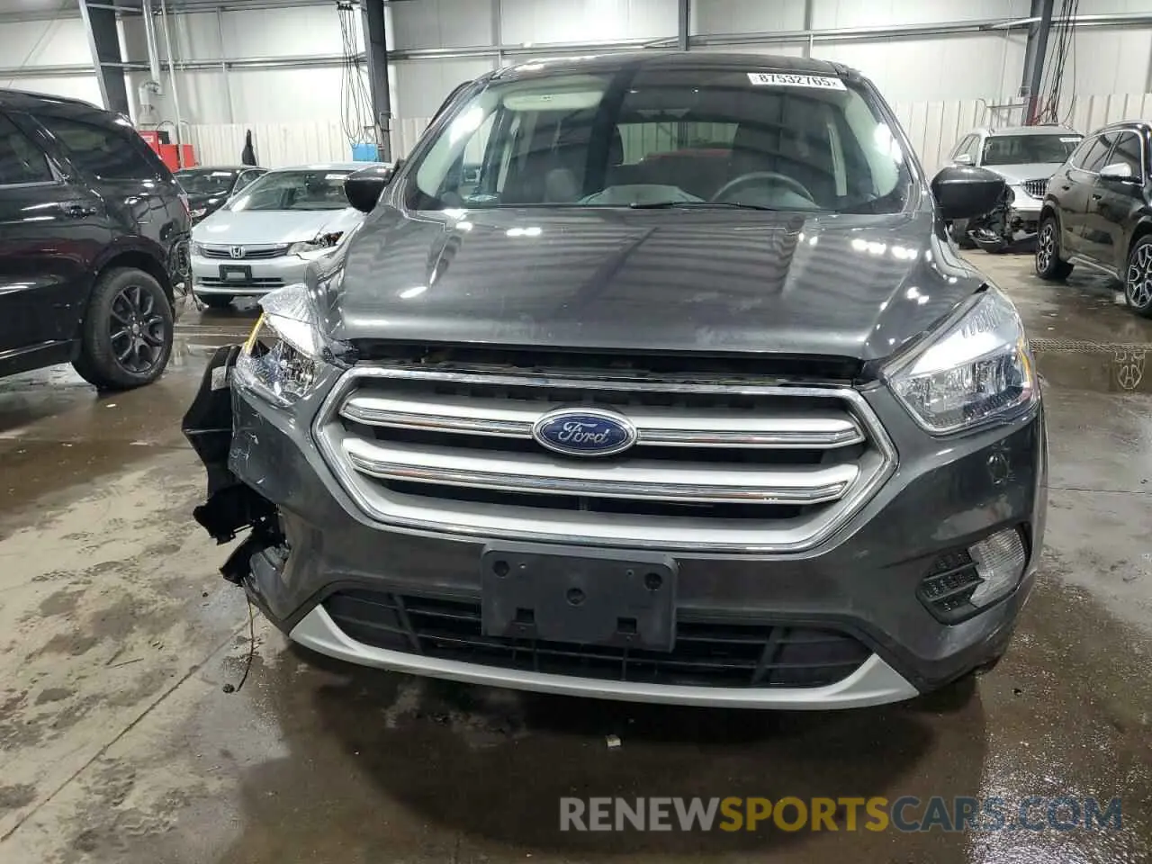 5 fotografías del automóvil dañado 1FMCU9GD3KUA41776 FORD ESCAPE 2019