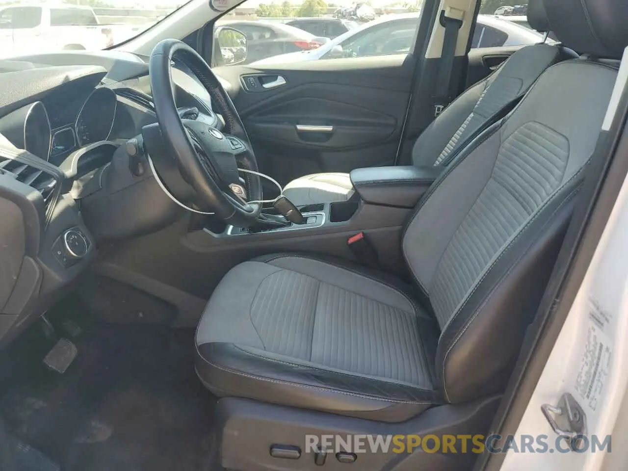 7 fotografías del automóvil dañado 1FMCU9GD3KUA48677 FORD ESCAPE 2019