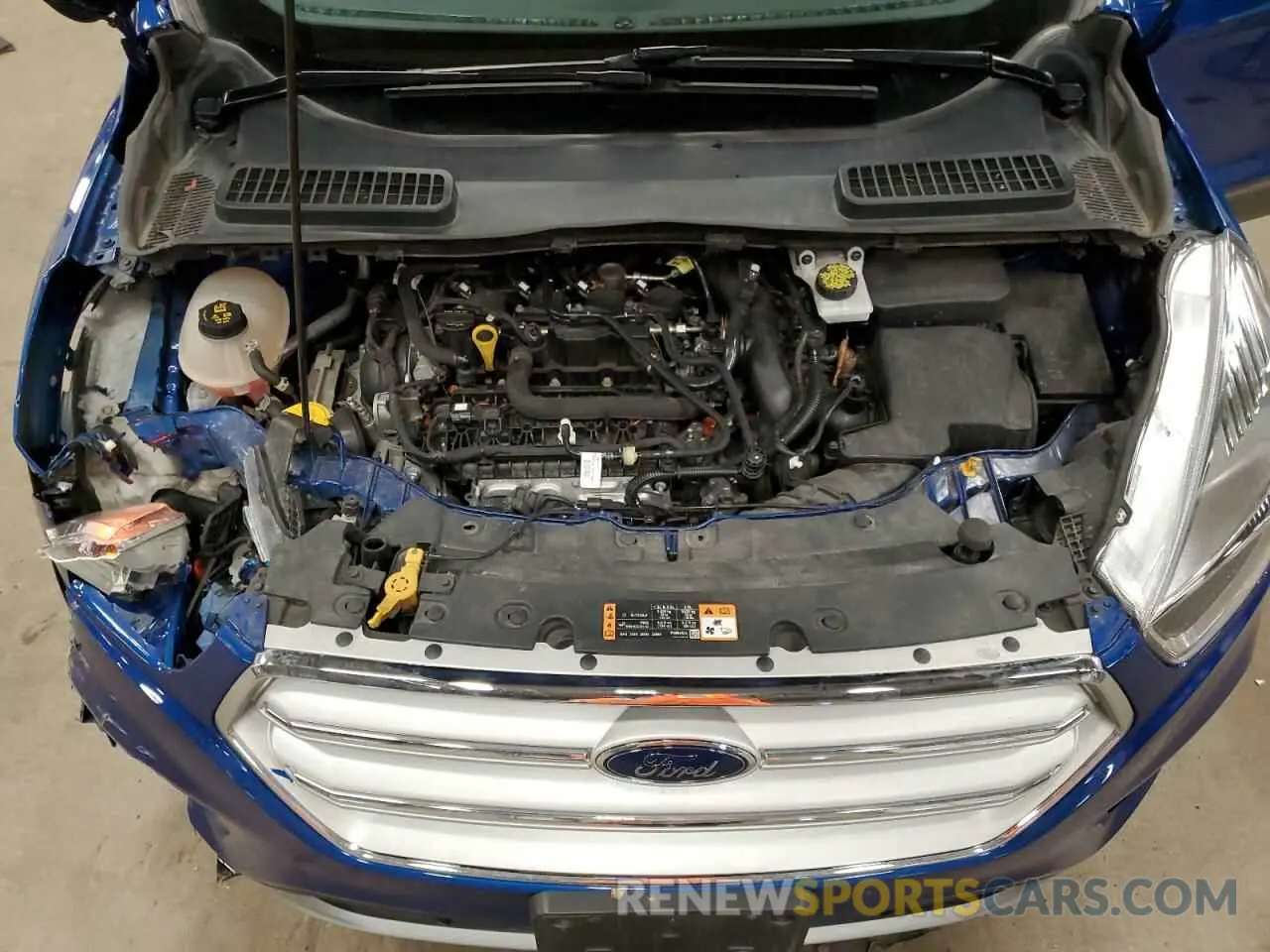 12 fotografías del automóvil dañado 1FMCU9GD3KUC04619 FORD ESCAPE 2019